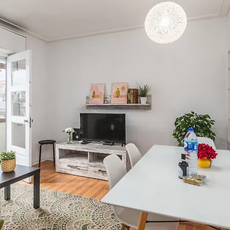 Cosy With Veranda In Gaia - 1e Διαμέρισμα