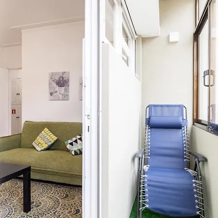 Cosy With Veranda In Gaia - 1e Βίλα Νόβα ντε Γκάια